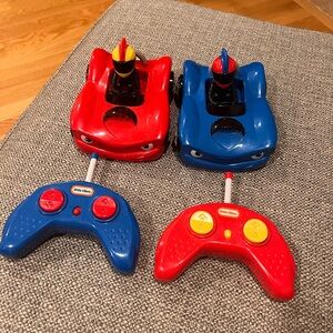 Little Tikes Remote Control Wheelz Race Cars Bumper Cars Set Of 2 Tested Works